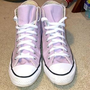 Womens size 10.5 lavender converse